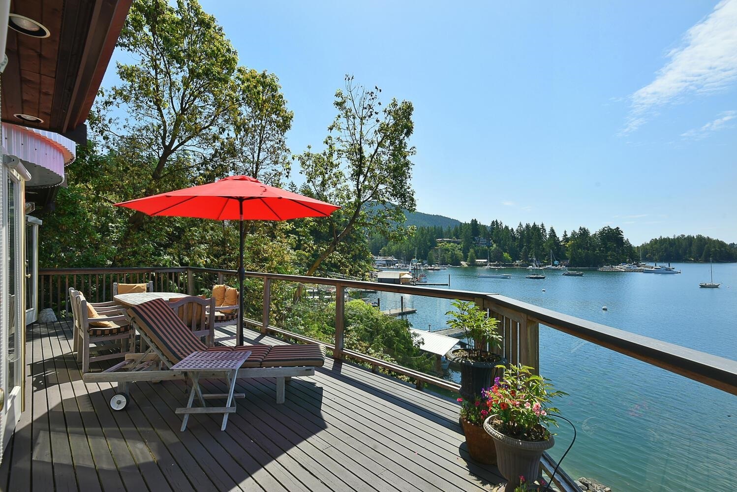 Property Photo: 4836 Sinclair Bay Road BC V0N 1S1