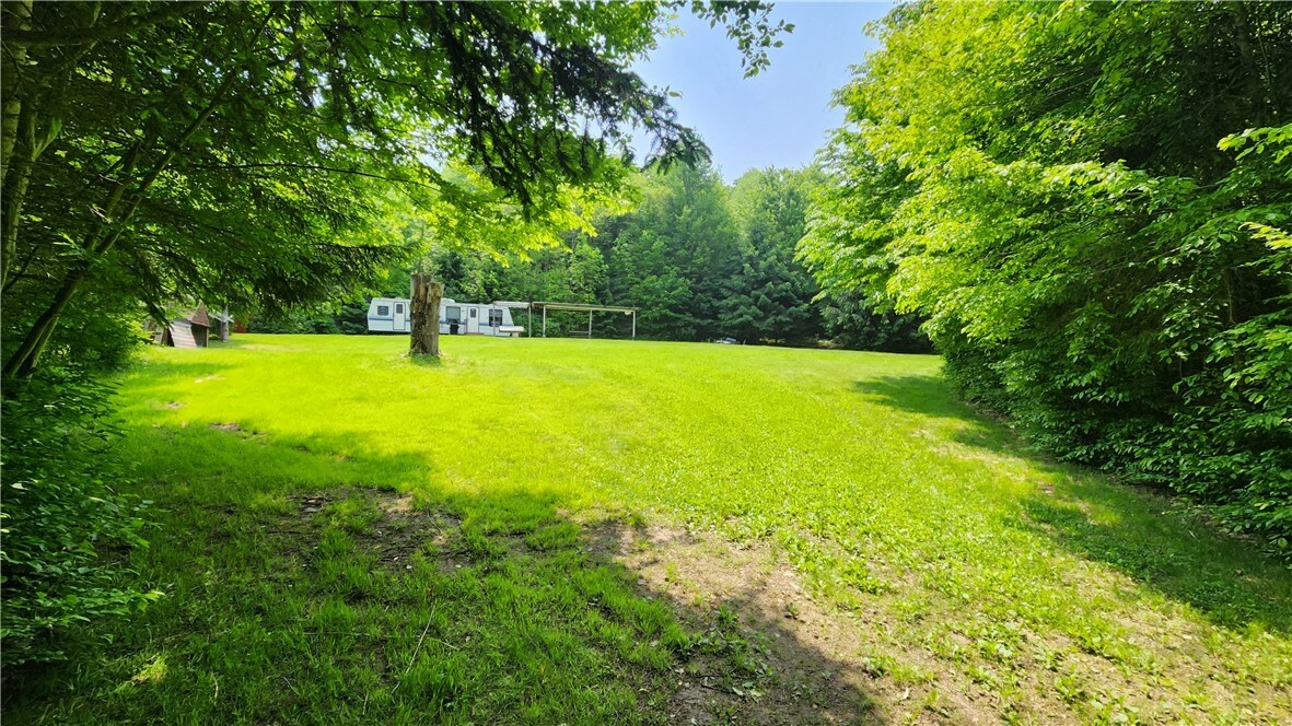 Property Photo: 8306 Pardee Hollow Road NY 14472