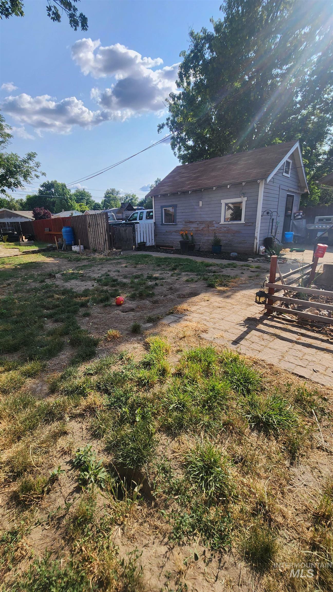 Property Photo: 1152 11th Ave ID 83501