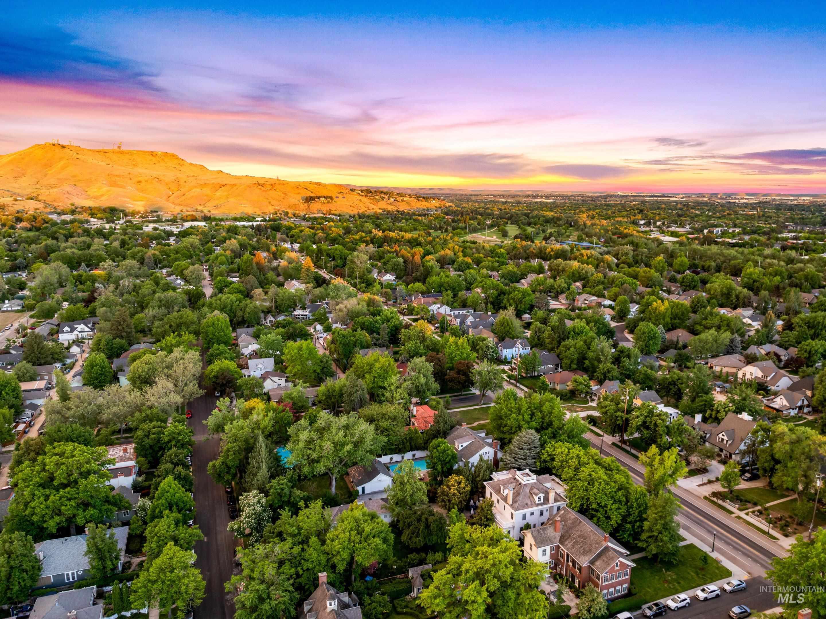 Property Photo: 1312 E Warm Springs Ave ID 83712