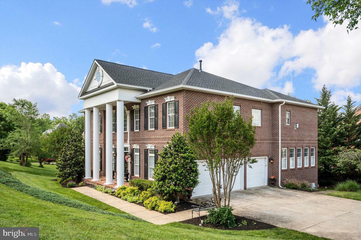 Property Photo: 801 Armistead Street VA 22601