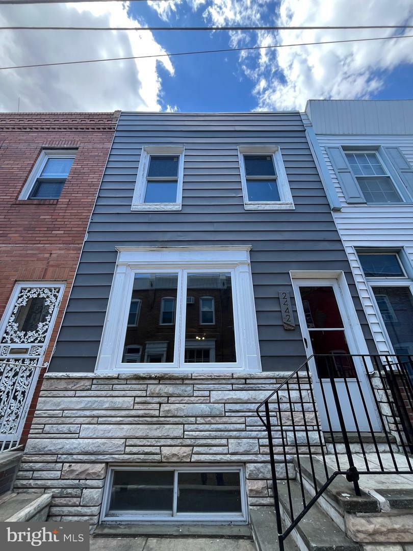 Property Photo:  2442 S Camac Street  PA 19148 