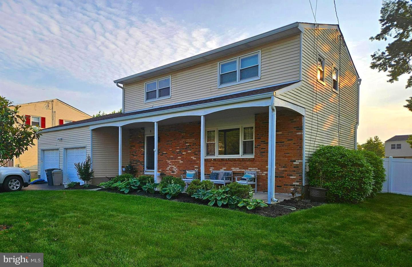 Property Photo: 8 Oaken La NJ 08619