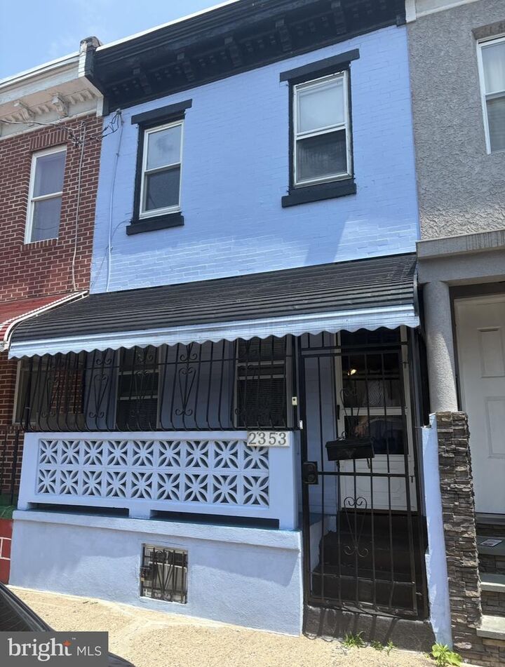 2353 N Fairhill Street  Philadelphia PA 19133 photo