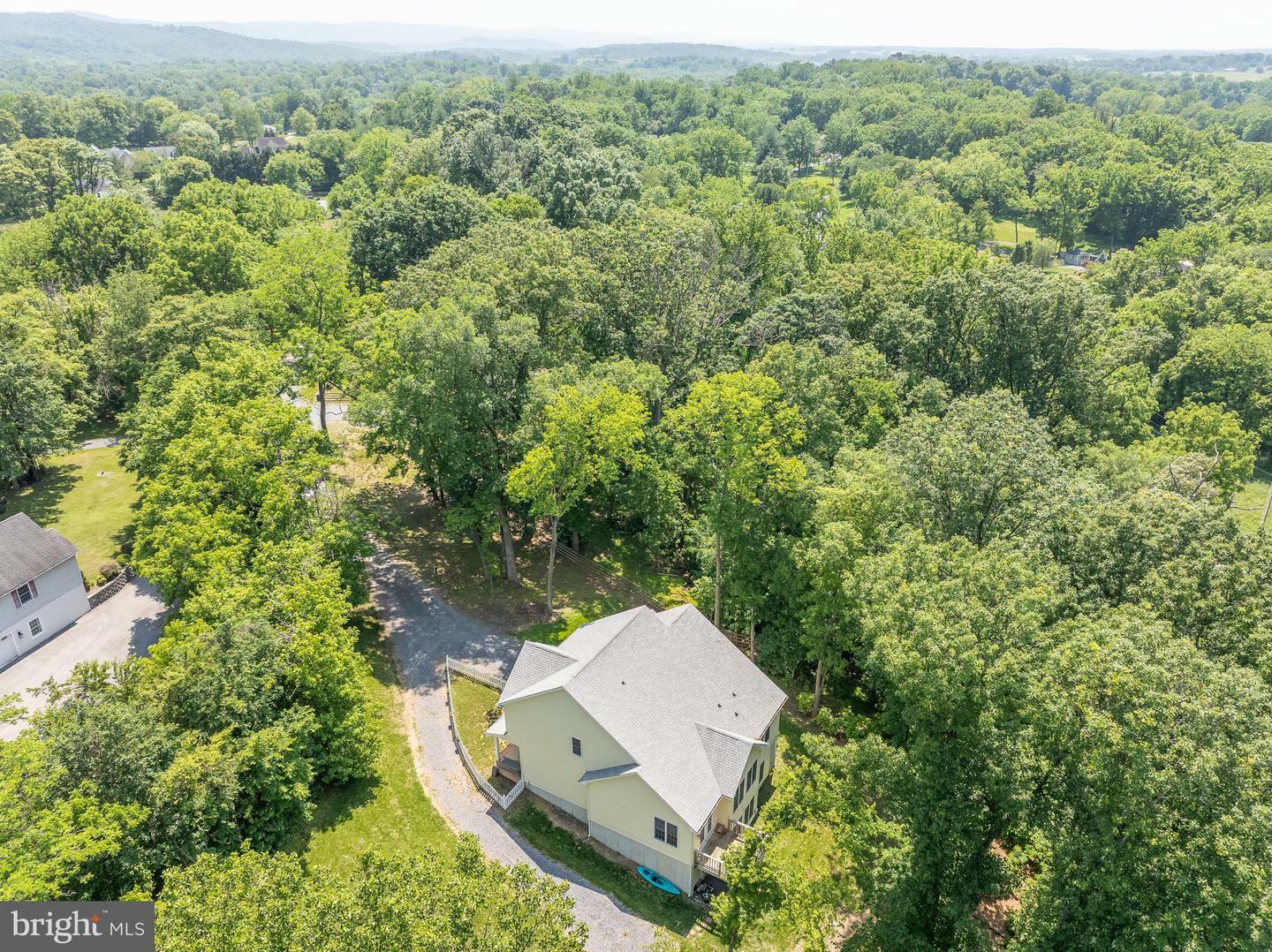 Property Photo: 167 Hyde Park Lane WV 25414