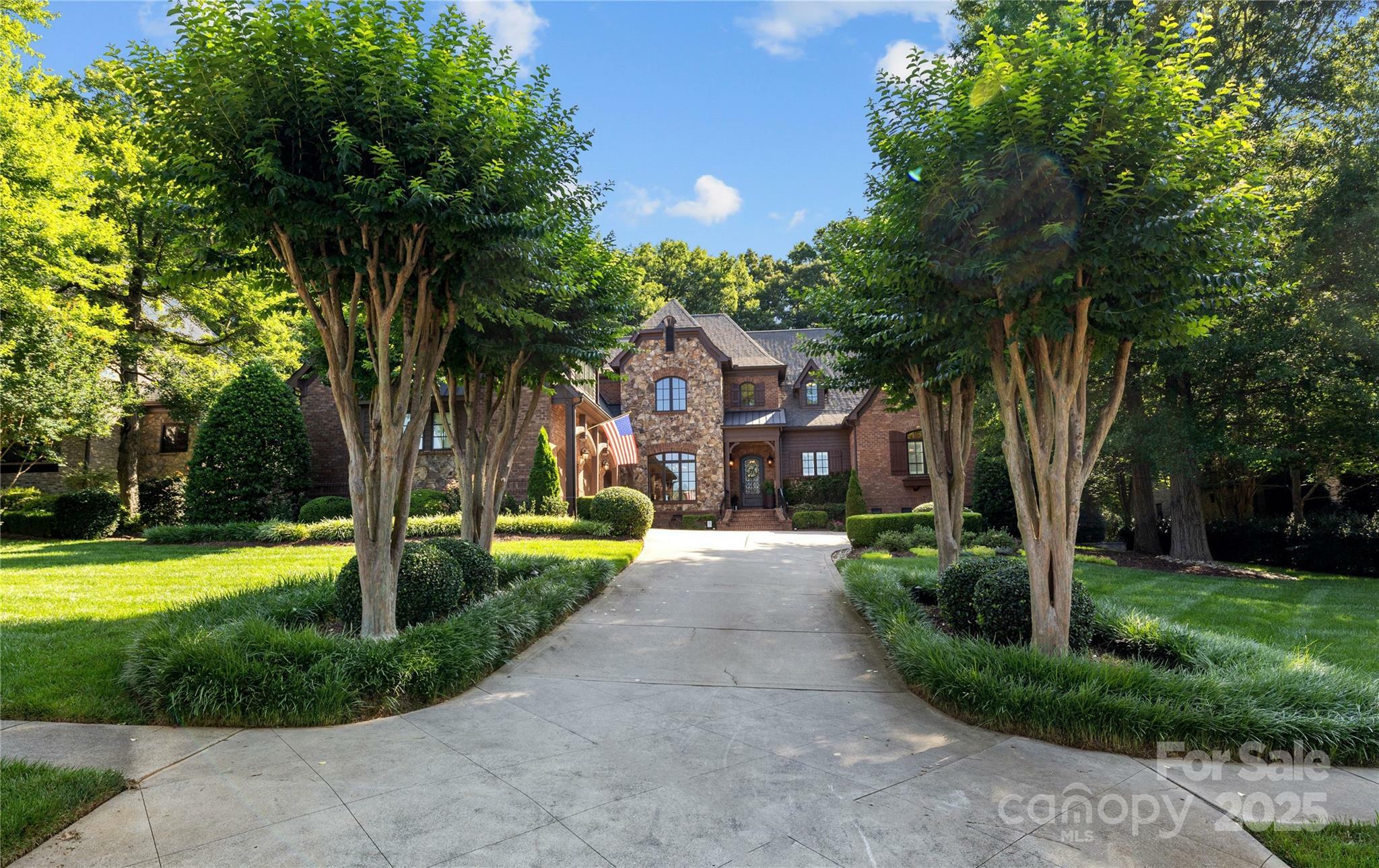 Property Photo: 617 Beauhaven Lane NC 28173