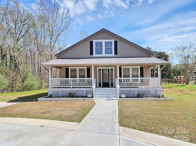 Property Photo: 12300 Caldwell Road NC 28213