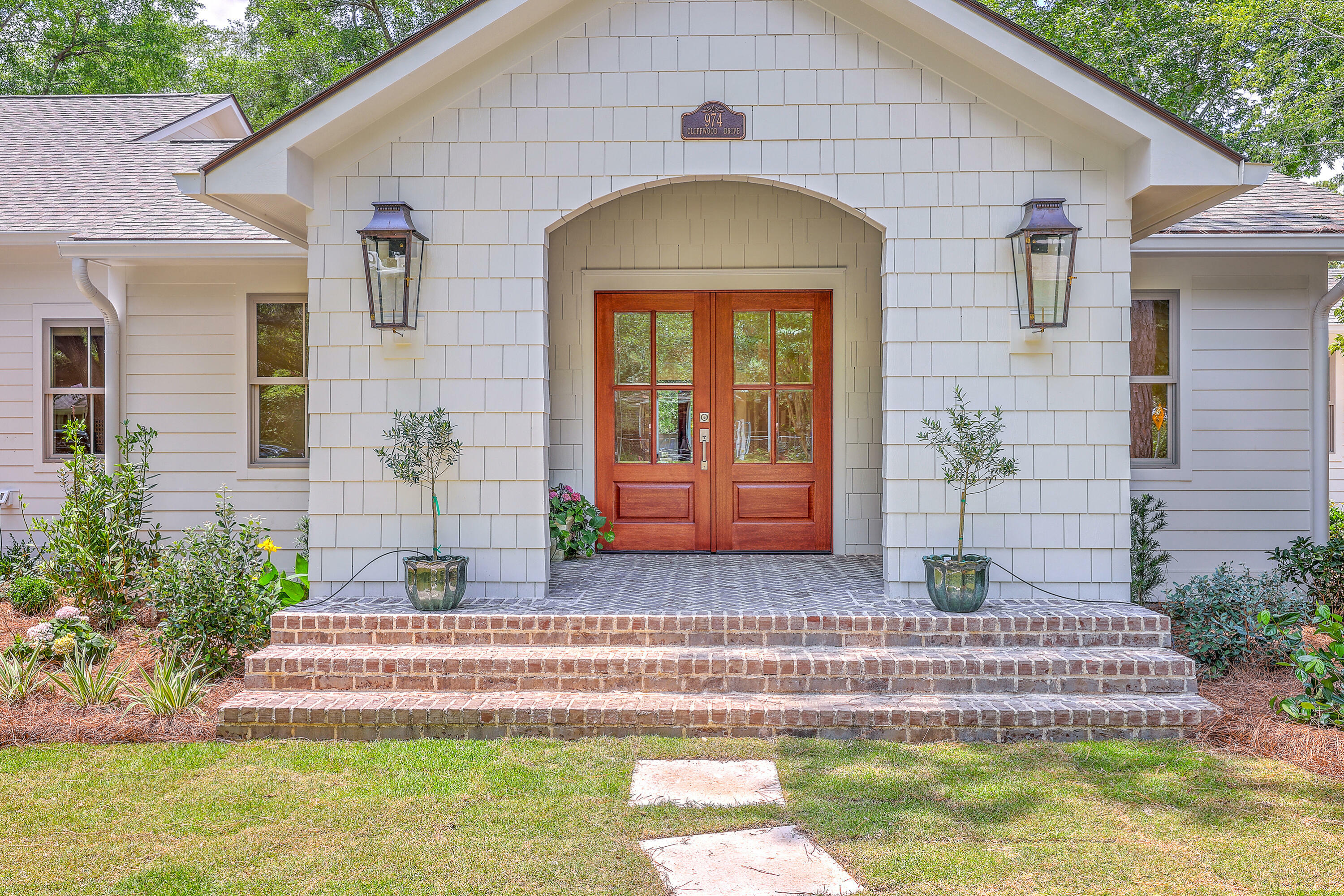 Property Photo: 974 Cliffwood Drive SC 29464
