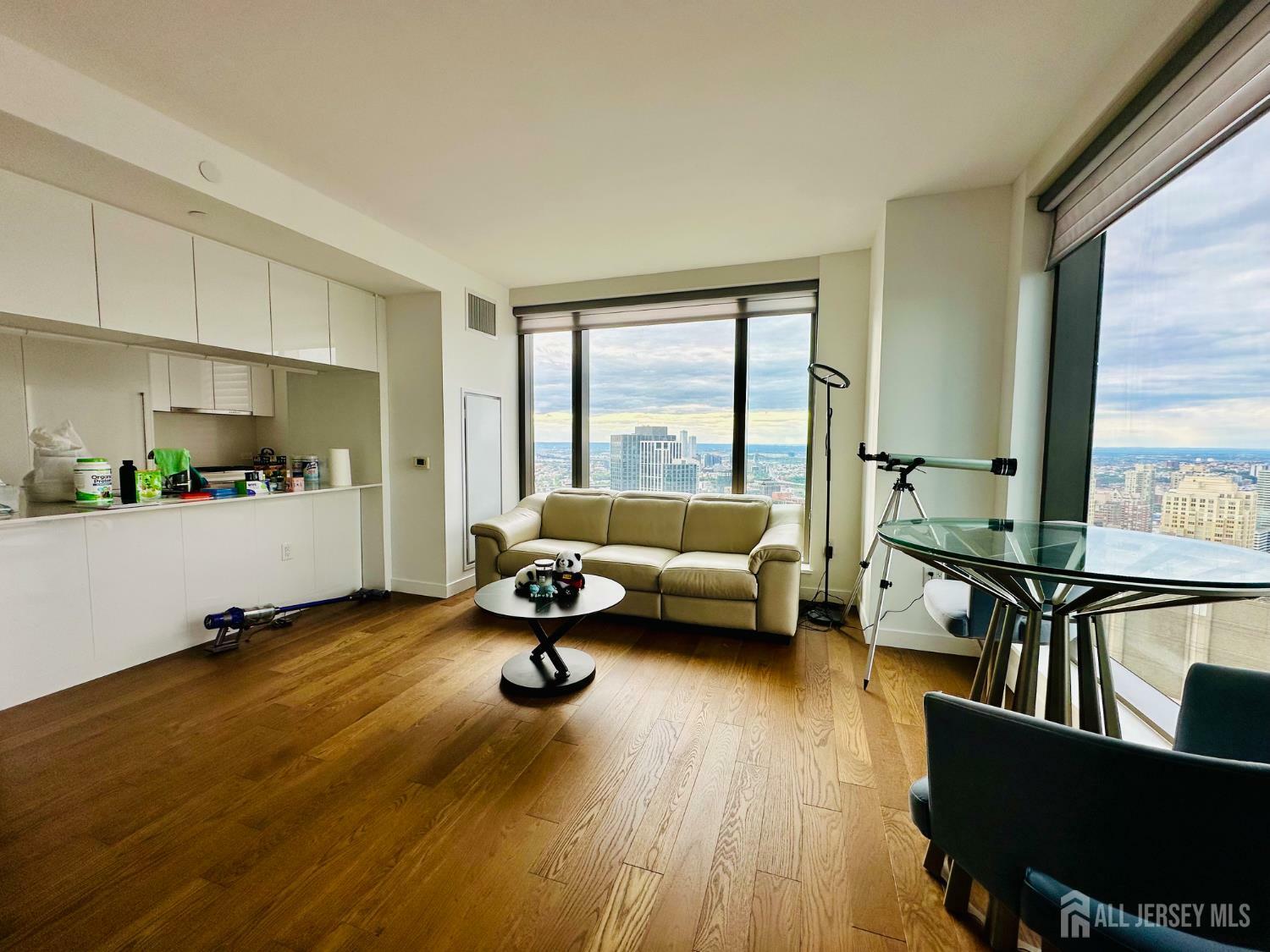 Property Photo: 99 Hudson Street 5401 NJ 07302