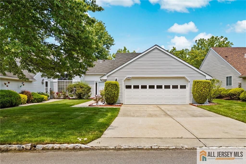Property Photo:  642 Madison Drive 642B  NJ 08831 