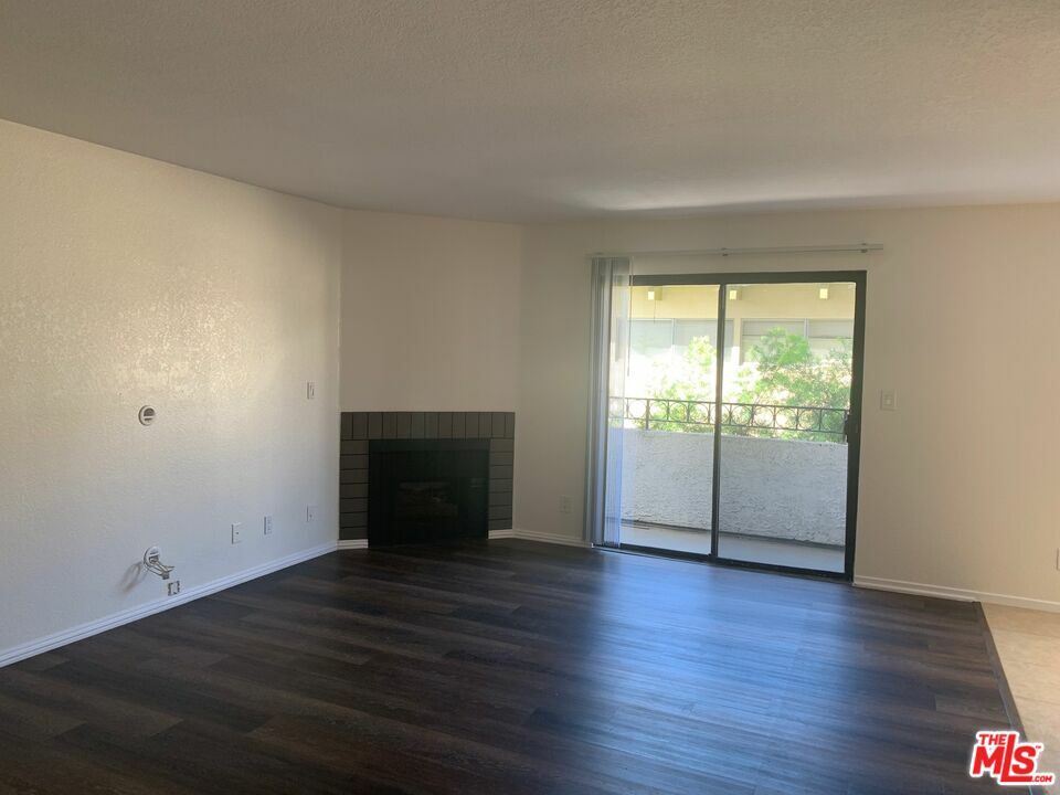 Property Photo: 4353 Coldwater Canyon Ave CA 91604