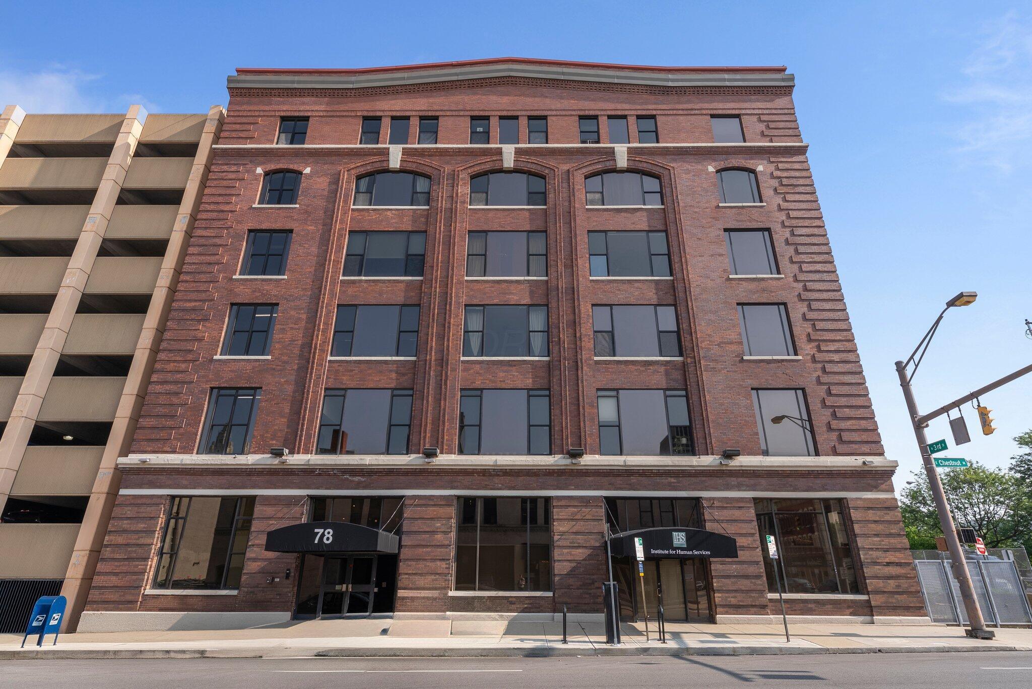 78 E Chestnut Street  Columbus OH 43215 photo
