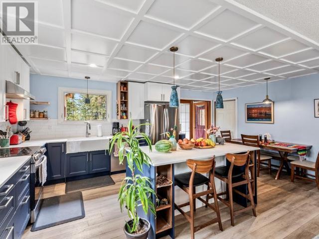 Property Photo: 47 Cedar Crescent YT Y1A 4P3