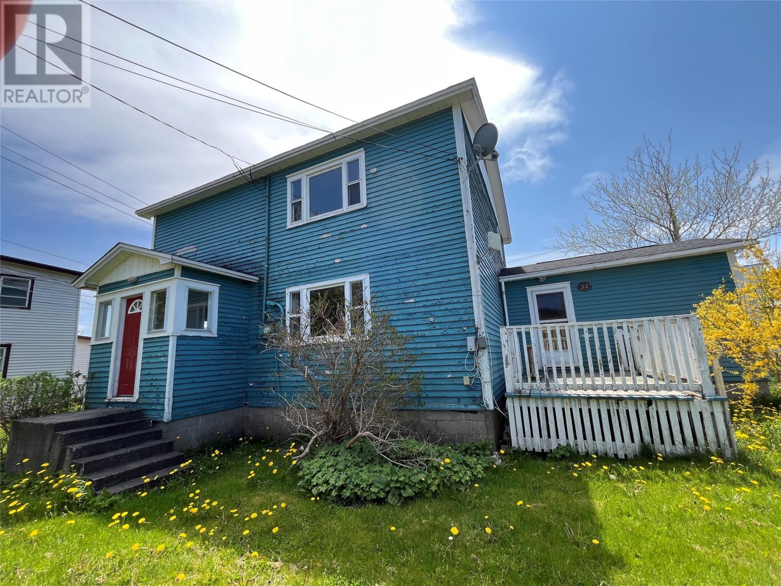 Property Photo: 32 O'Reilly Street NL A0B 2Y0