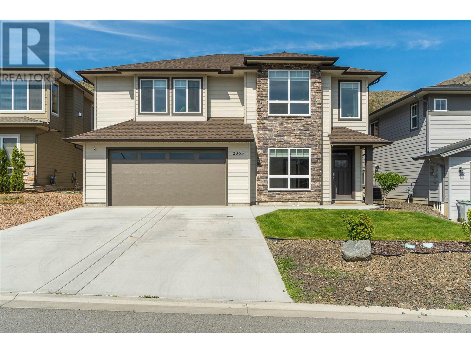 2065 Saddleback Drive  Kamloops BC V2B 0H2 photo