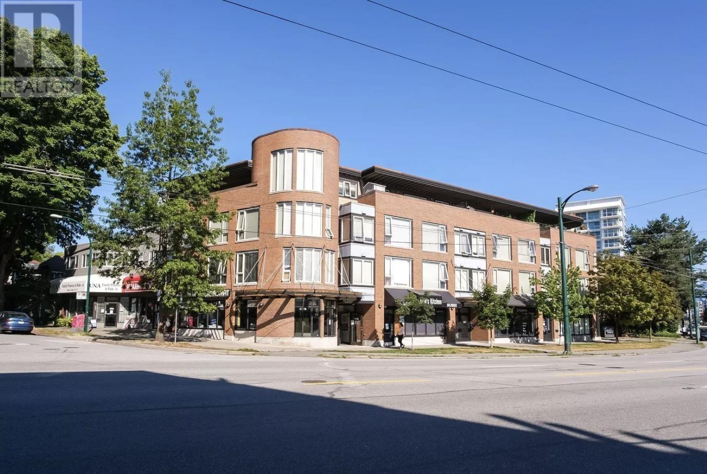 Property Photo: 3089 Oak Street 202 BC V6H 2K8