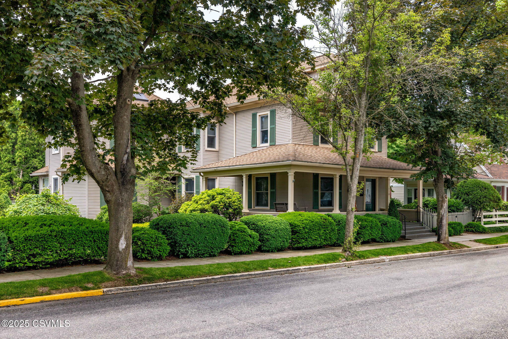 Property Photo: 218 Green Street PA 17844
