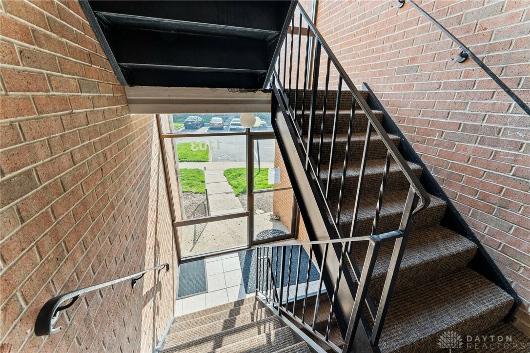 Property Photo:  1103 Arrowhead Crossing C  OH 45449 