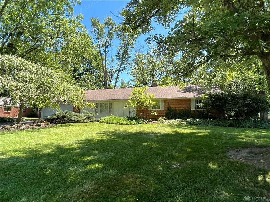 Property Photo: 536 Brandwynne Court OH 45459