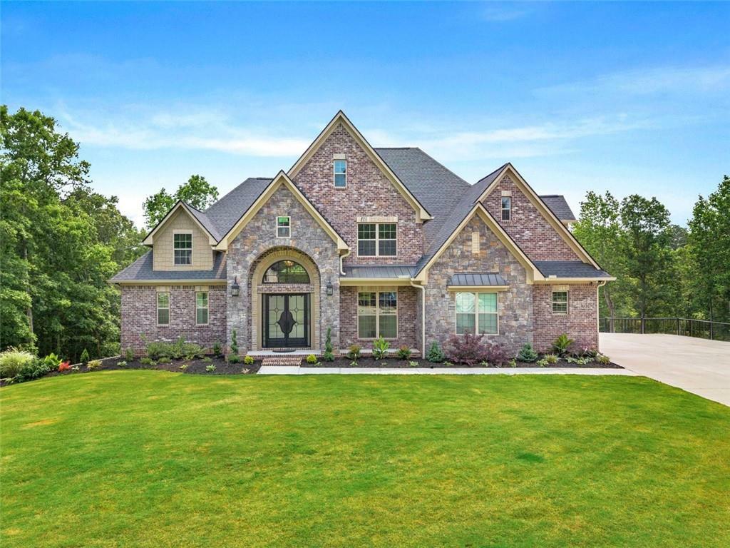Property Photo: 7519 Waterview Cove GA 30135