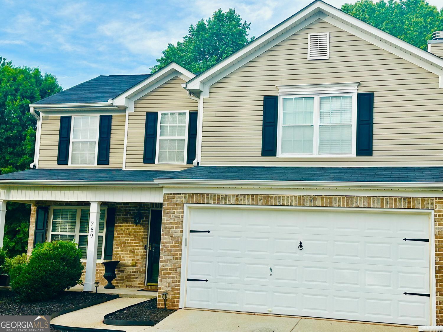 Property Photo: 789 Winbrook Drive 1 GA 30253