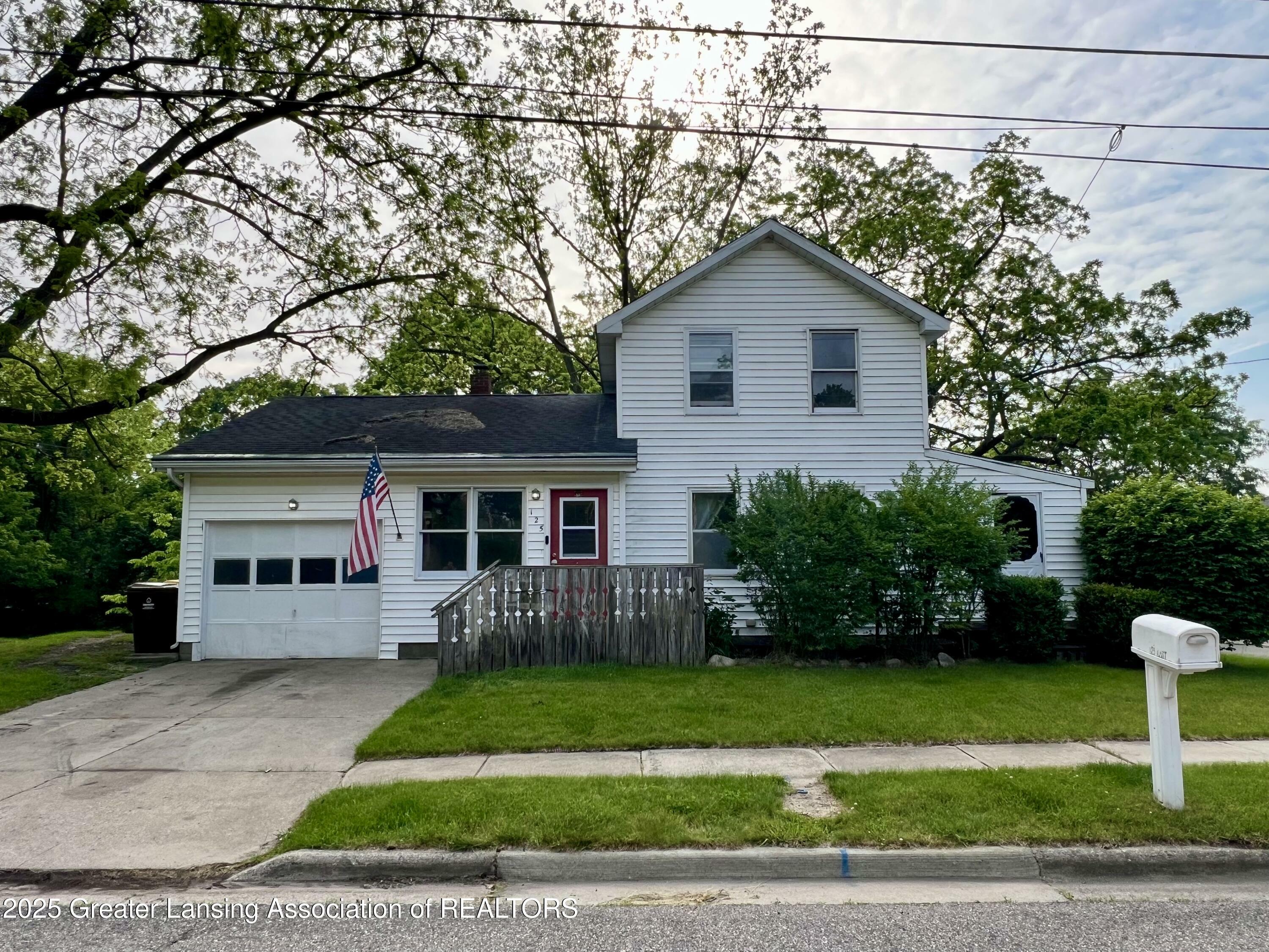 125 N East Street  Mason MI 48854 photo