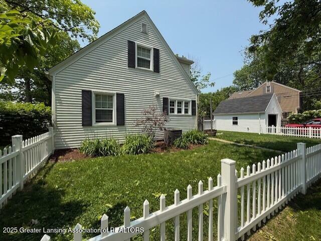 Property Photo: 942 W Grand River Avenue MI 48823