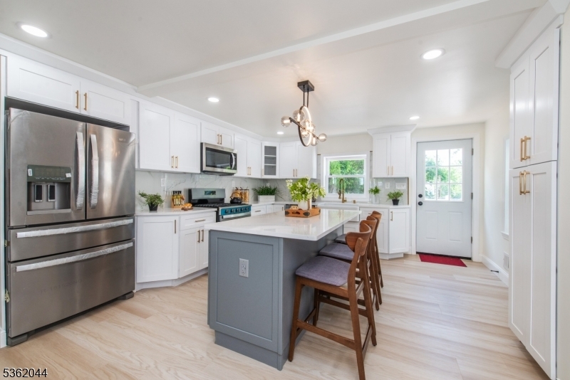 Property Photo: 35 Evergreen Ave NJ 08863