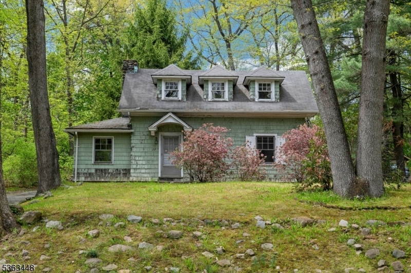Property Photo: 27 Woodland Ave NJ 07046