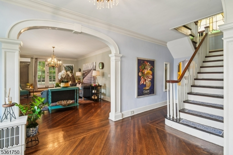 Property Photo: 27 Fairway Dr NJ 07052