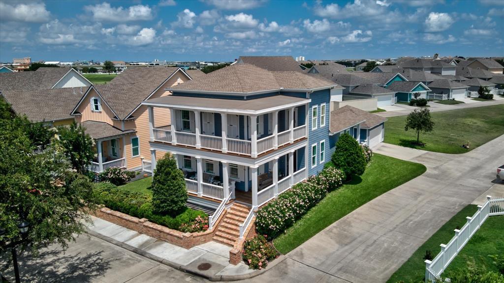 Property Photo: 9 Broad Street TX 77554