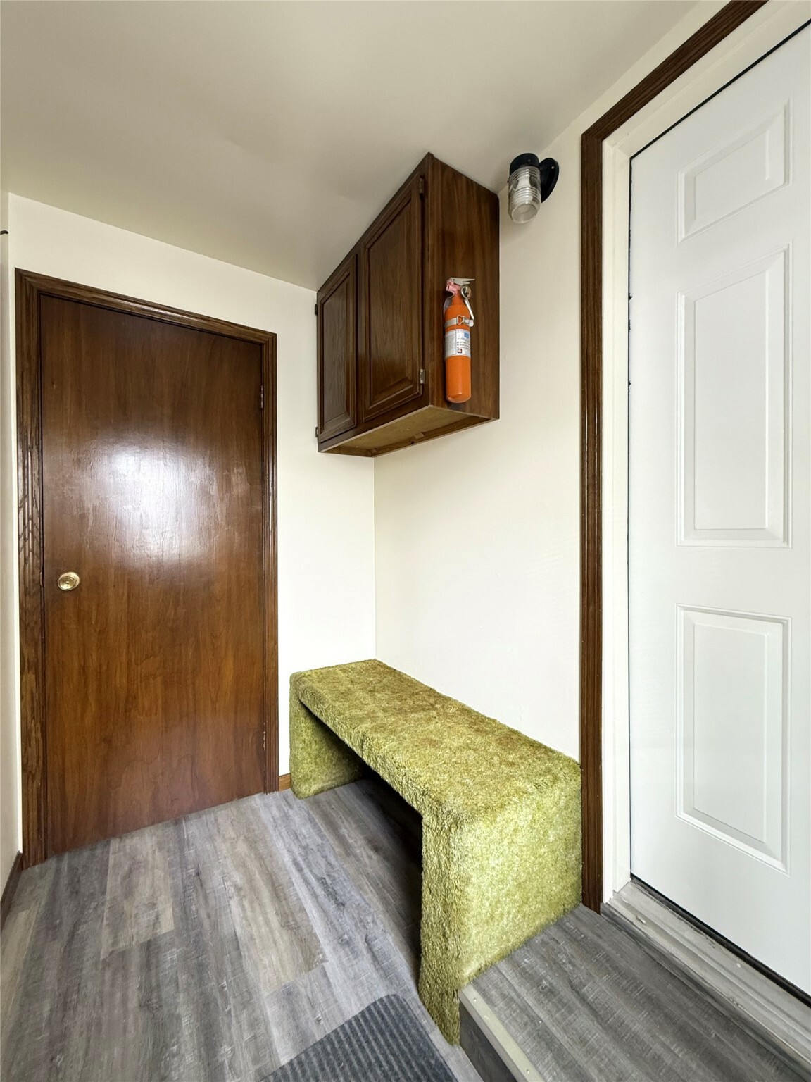 Property Photo: 4564 NE 34th Court IA 50317