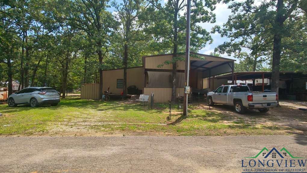 Property Photo: 304 Pr 5804 TX 75497
