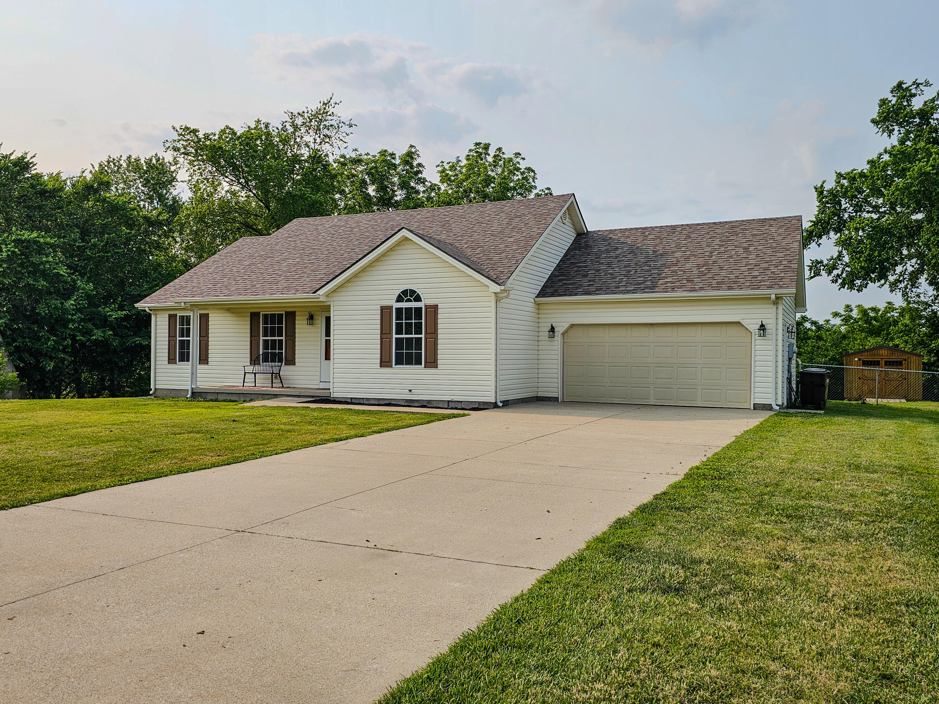 Property Photo: 186 Amber Lane KY 40437