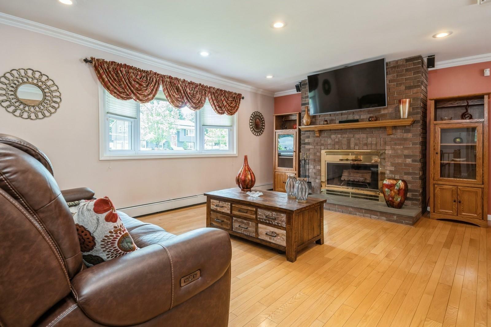 Property Photo:  21 Forestdale Avenue  NY 10950 