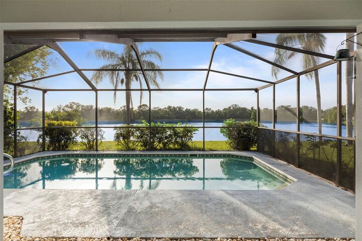 Property Photo:  11613 Sunshine Pond Road  FL 33635 