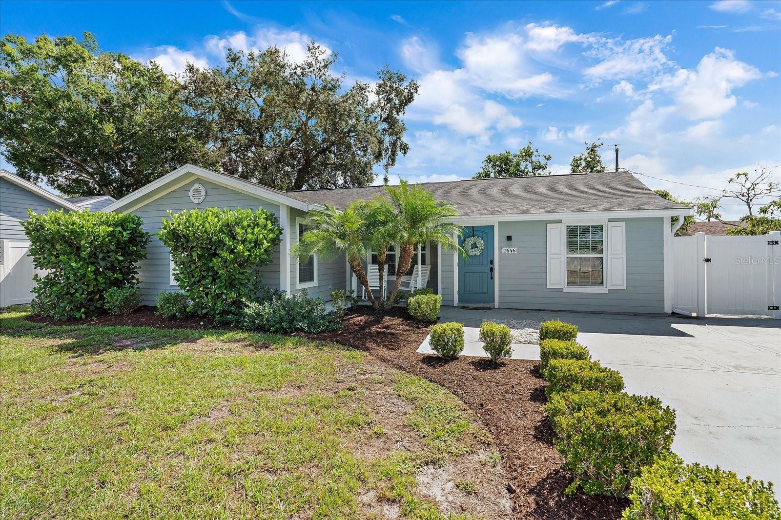 Property Photo:  2646 Martin Street  FL 34237 