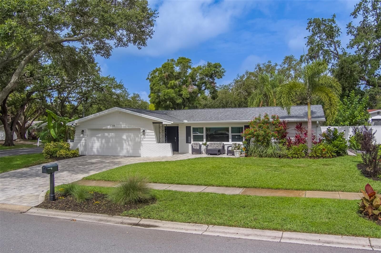 Property Photo:  1368 Whispering Pines Drive  FL 33764 