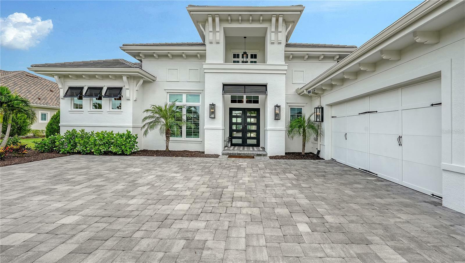 Property Photo:  8537 Pavia Way  FL 34202 