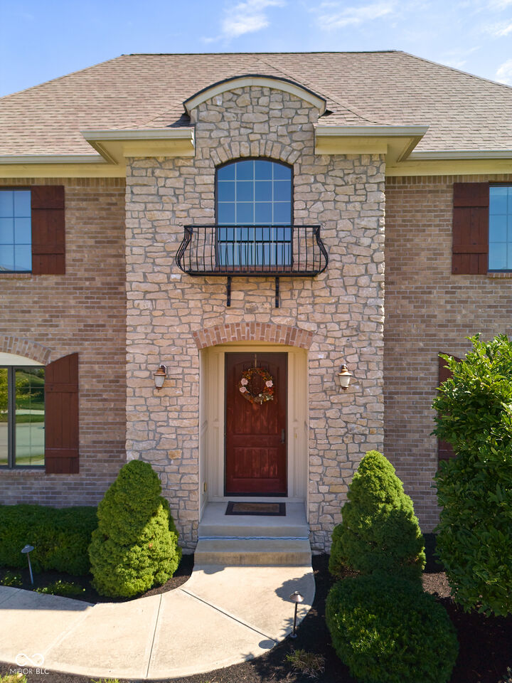 Property Photo: 13429 Boxelder Court IN 46074
