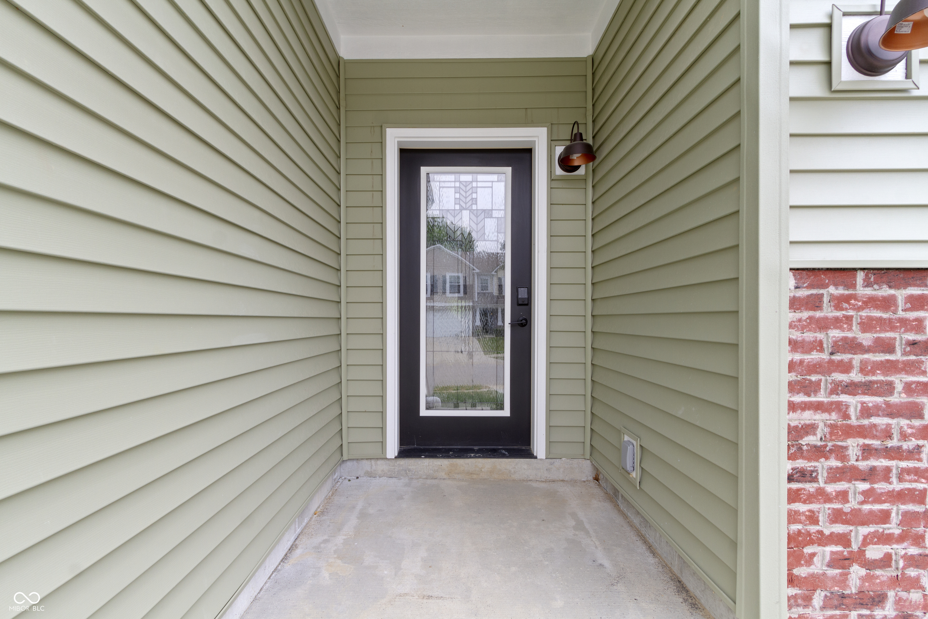 Property Photo: 8355 Fieldfare Way IN 46237