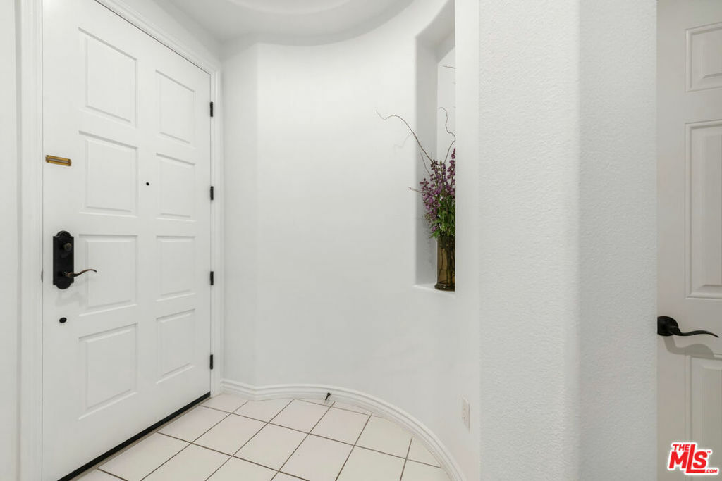 Property Photo:  7101 Playa Vista Drive 413  CA 90094 