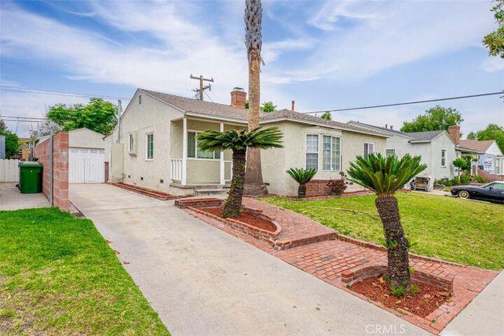 Property Photo:  10113 Harvest Avenue  CA 90670