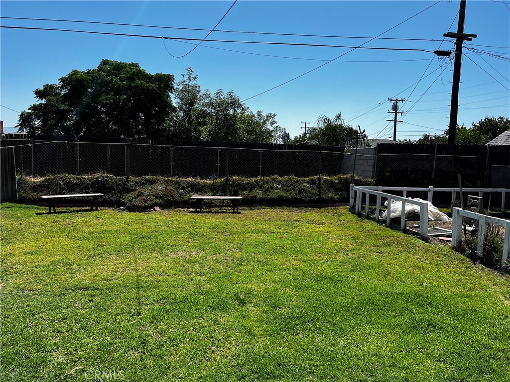 Property Photo: 7887 Kempster Avenue CA 92336