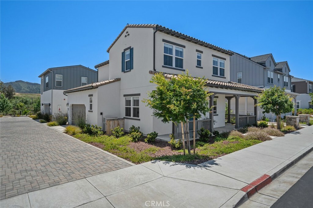 Property Photo:  151 Earthwood Lane  CA 93401 