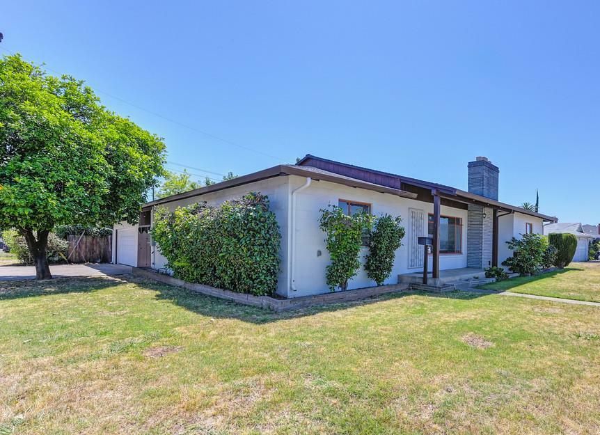 Property Photo:  4320 22nd Ave  CA 95820 