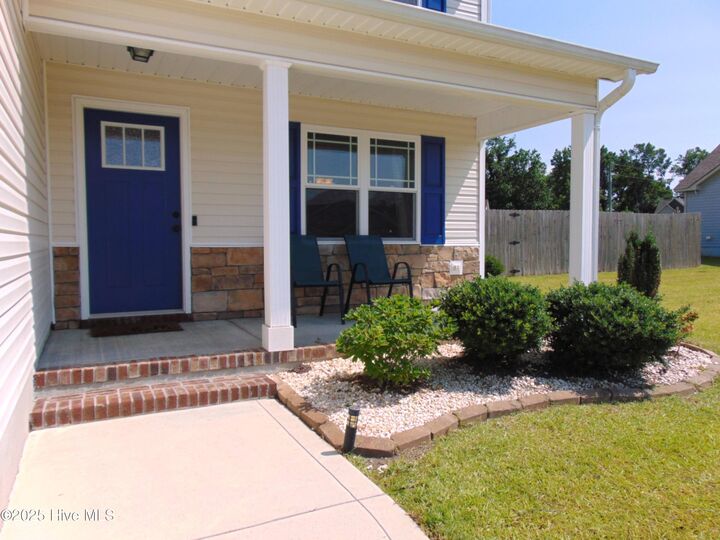 Property Photo: 205 Brice Court NC 28539