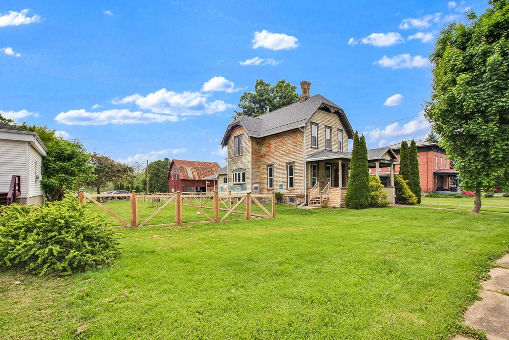 Property Photo: 2177 N Williamson Rd PA 16917