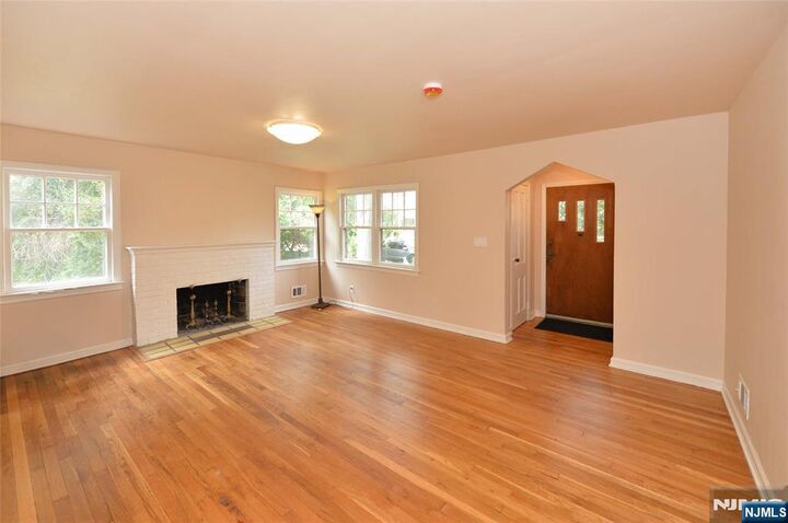 Property Photo:  59 E Linden Avenue  NJ 07628 