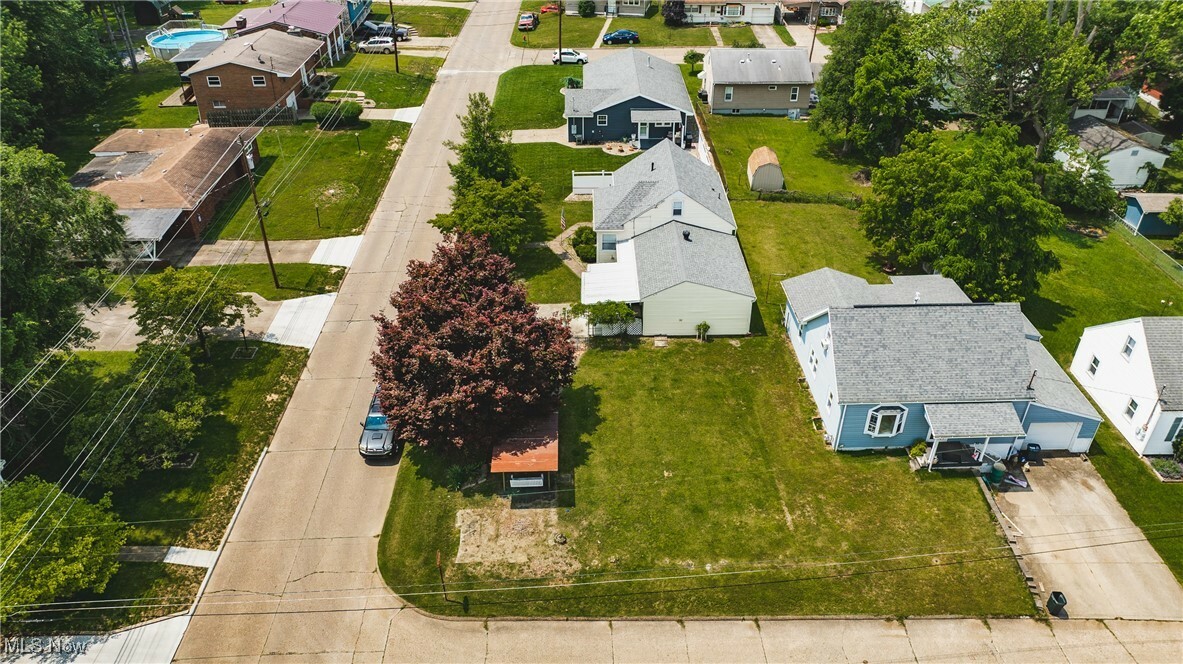 Property Photo: 1303 28th Street WV 26105